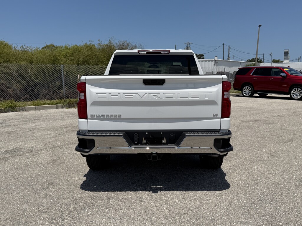 New 2026 Chevrolet Silverado 1500 LT w/1LT Truck Crew Cab