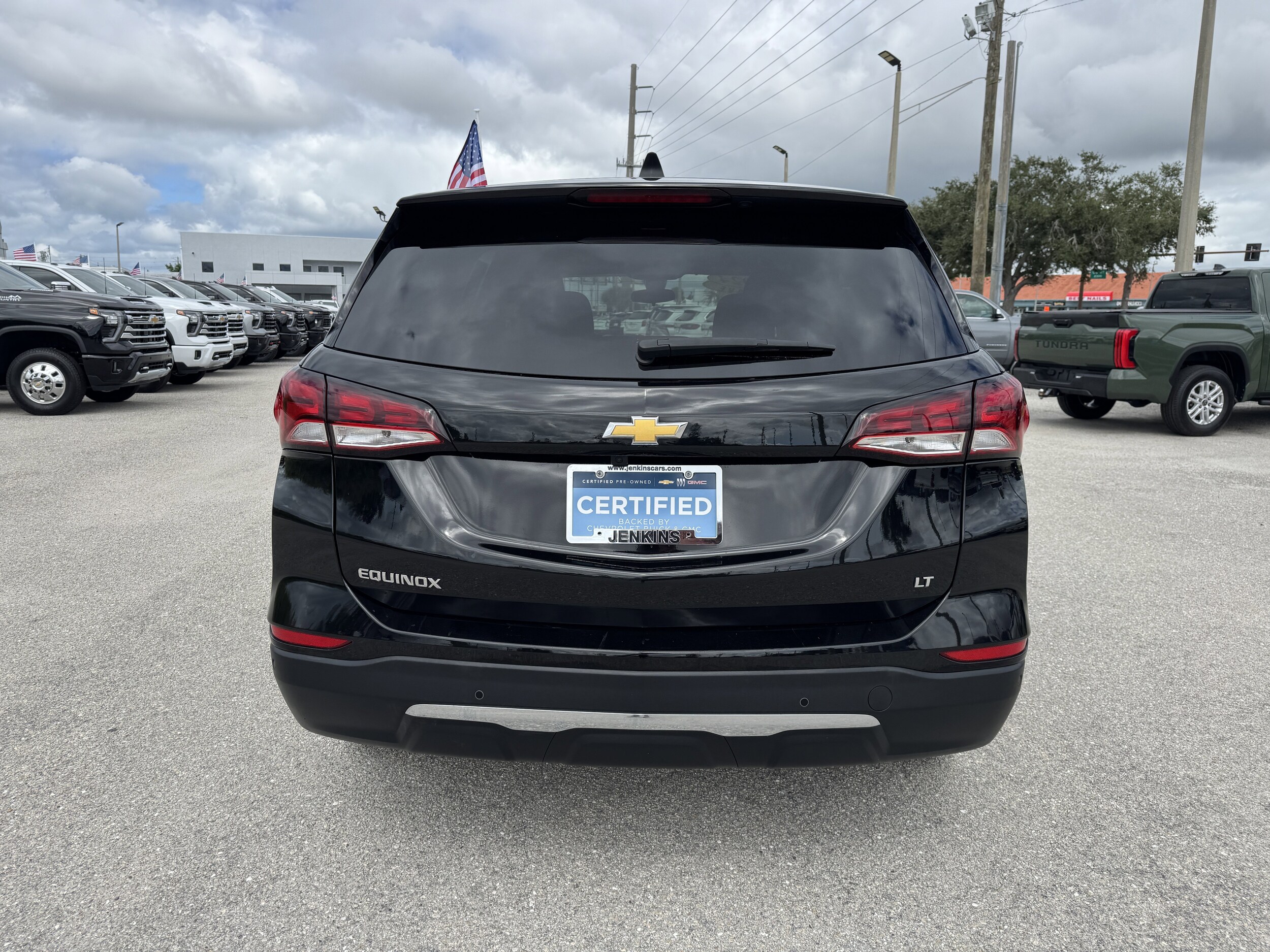 2024 Chevrolet Equinox LT photo 4