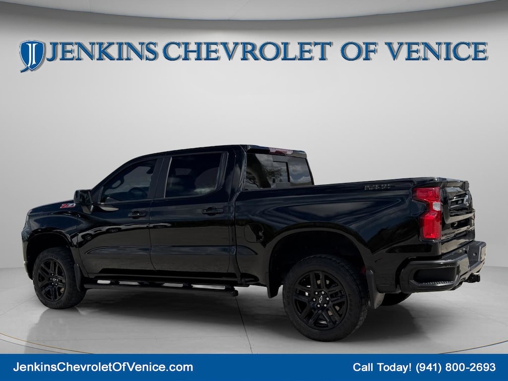 Used 2021 Chevrolet Silverado 1500 LT Trail Boss Truck Crew Cab