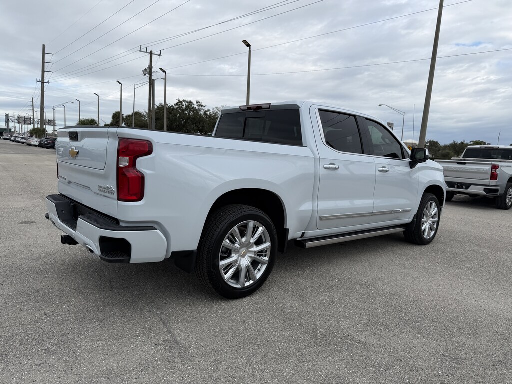 New 2026 Chevrolet Silverado 1500 High Country Truck Crew Cab