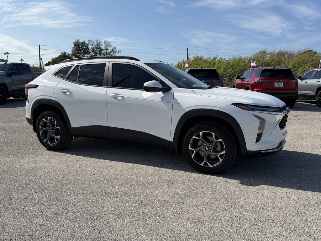 New 2026 Chevrolet Trax LT SUV
