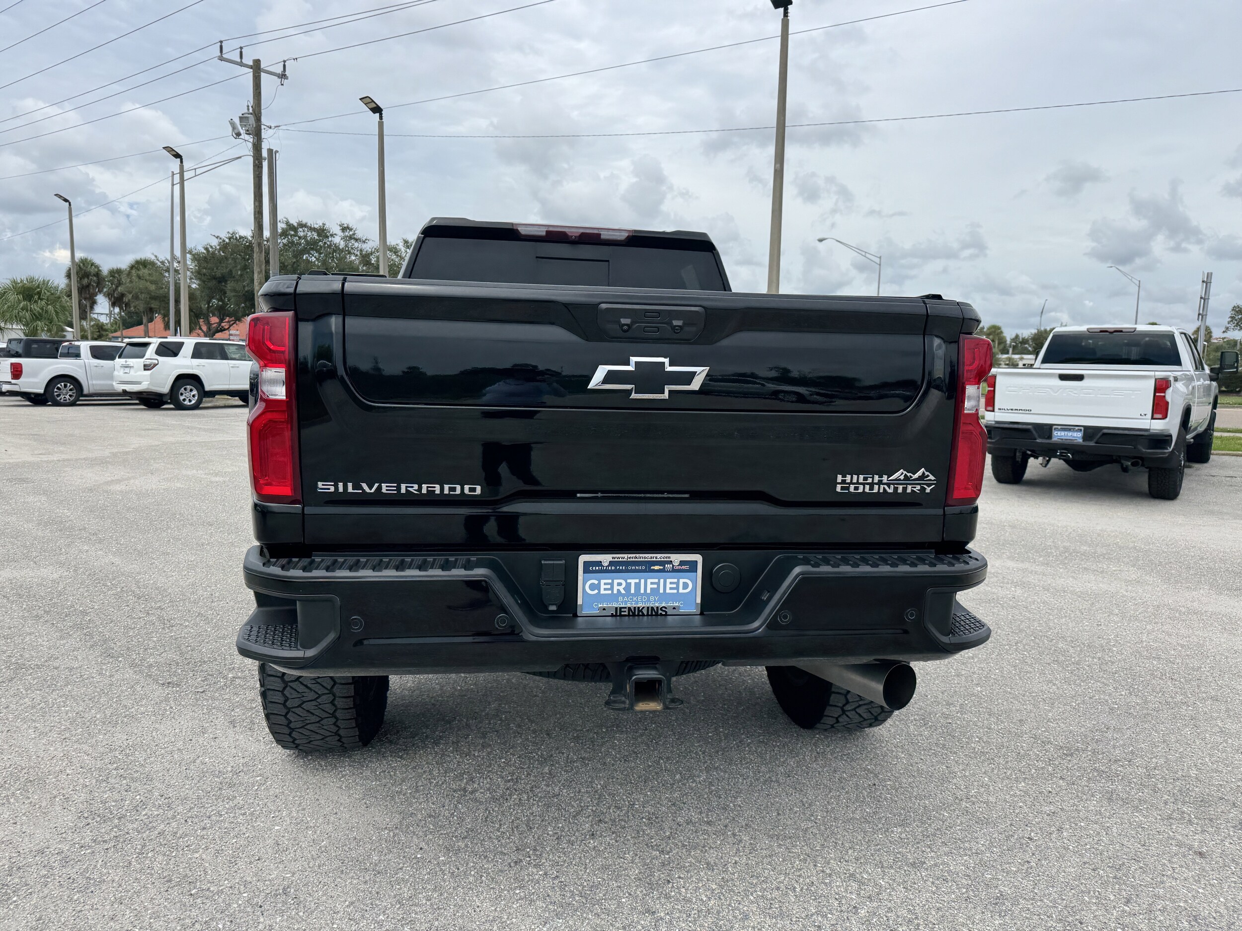 2022 Chevrolet Silverado 2500HD High Country photo 4