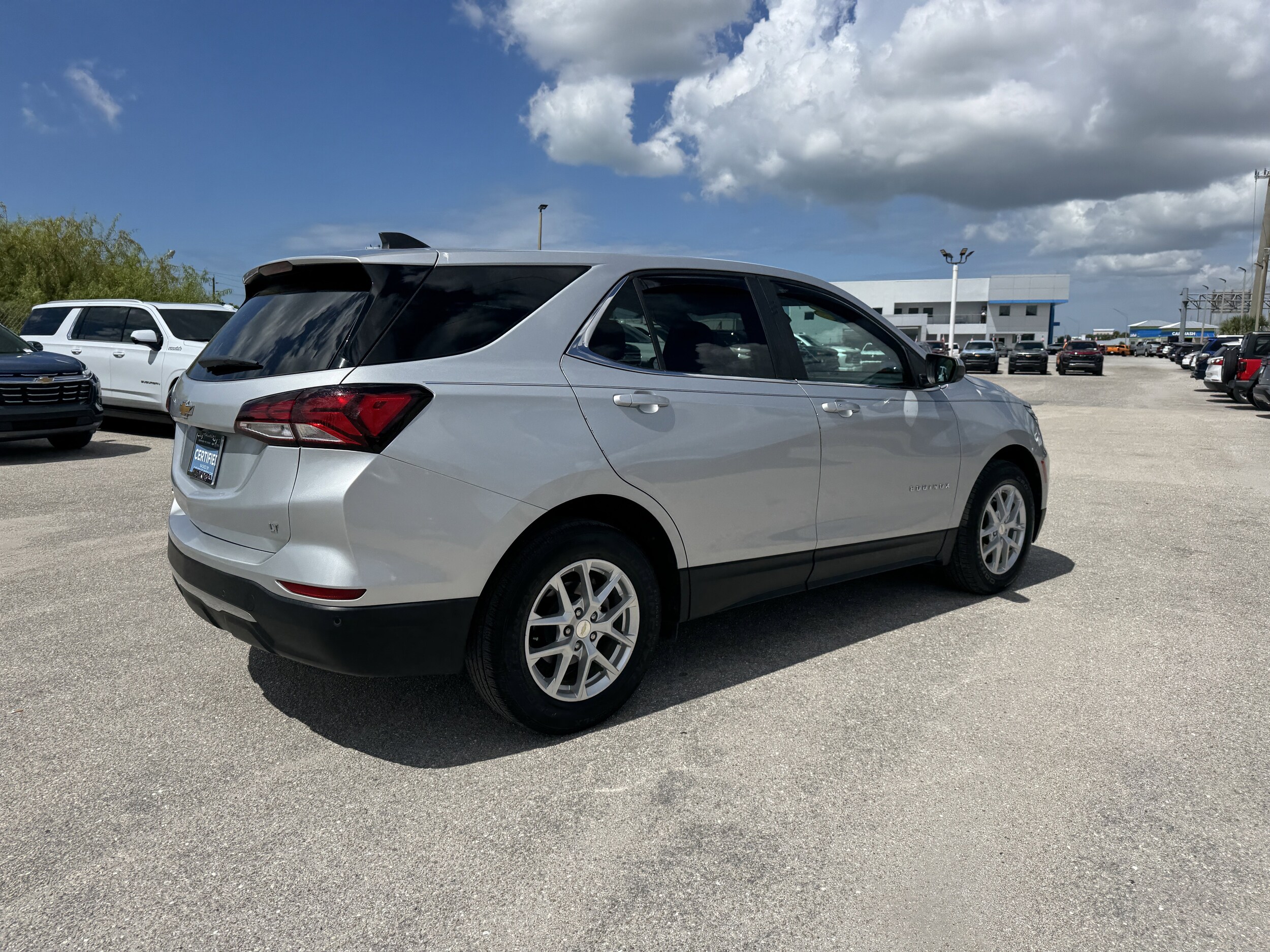 2022 Chevrolet Equinox photo 4