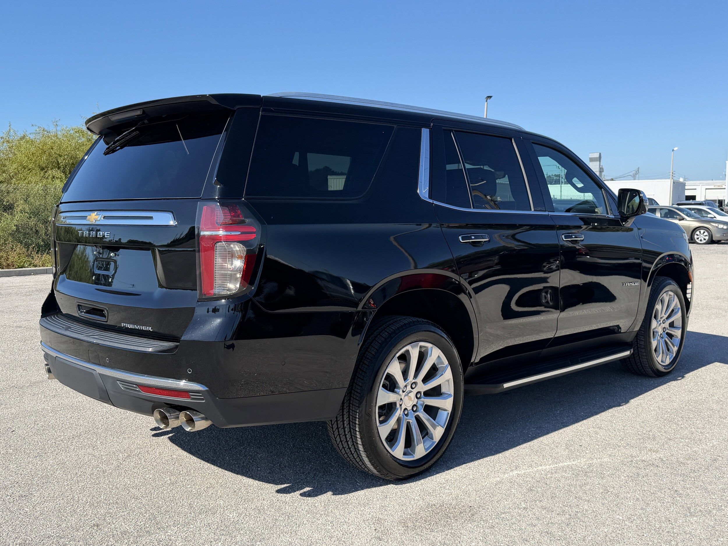 2023 Chevrolet Tahoe Premier photo 4