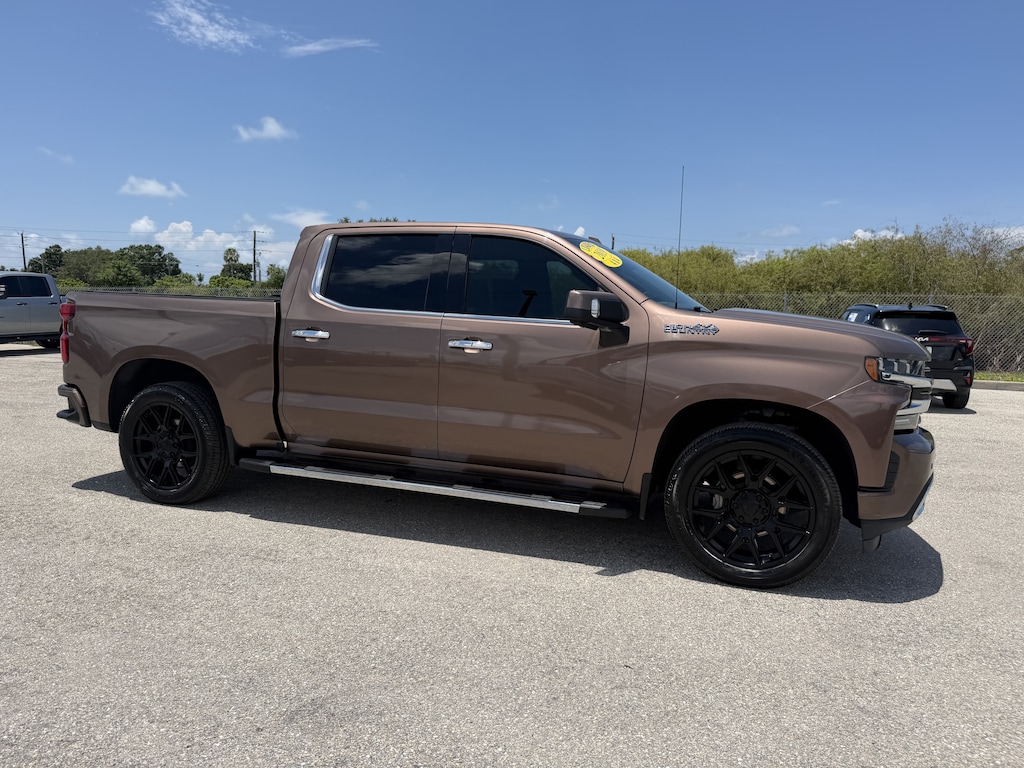 Used 2019 Chevrolet Silverado 1500 High Country Truck Crew Cab