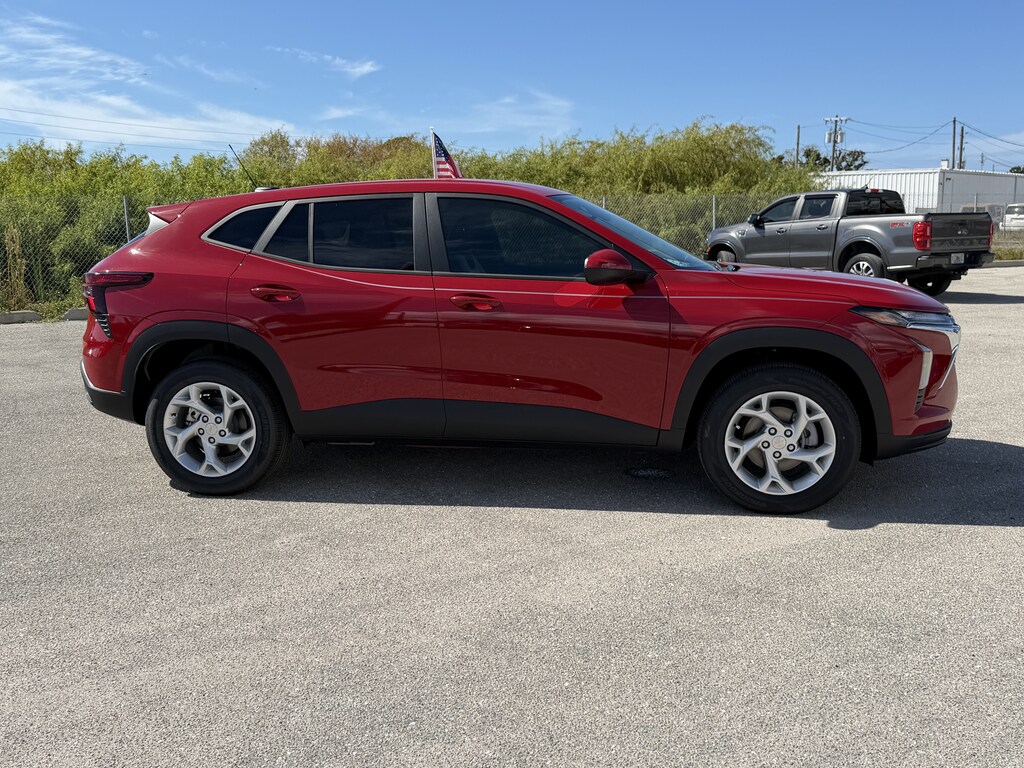 New 2026 Chevrolet Trax LS SUV