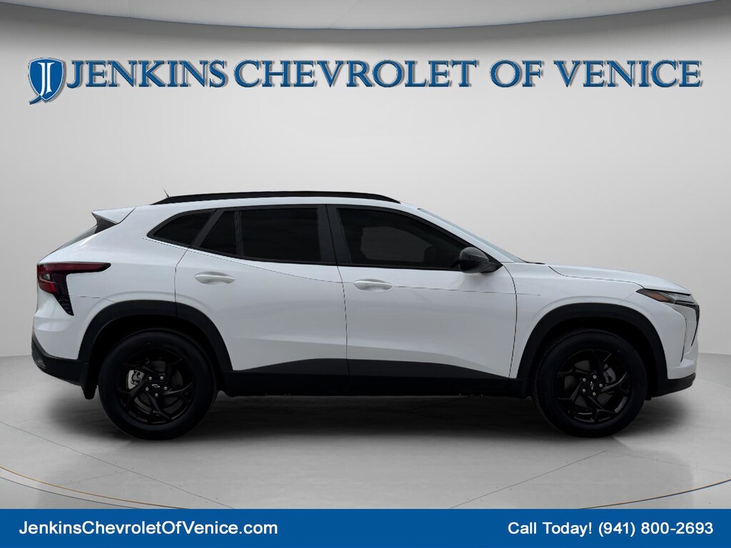 New 2026 Chevrolet Trax LT SUV