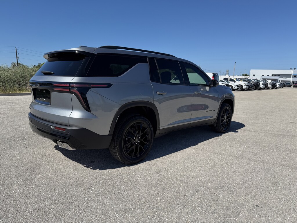 New 2026 Chevrolet Traverse LT SUV