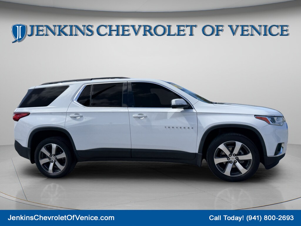 Used 2021 Chevrolet Traverse LT Leather SUV