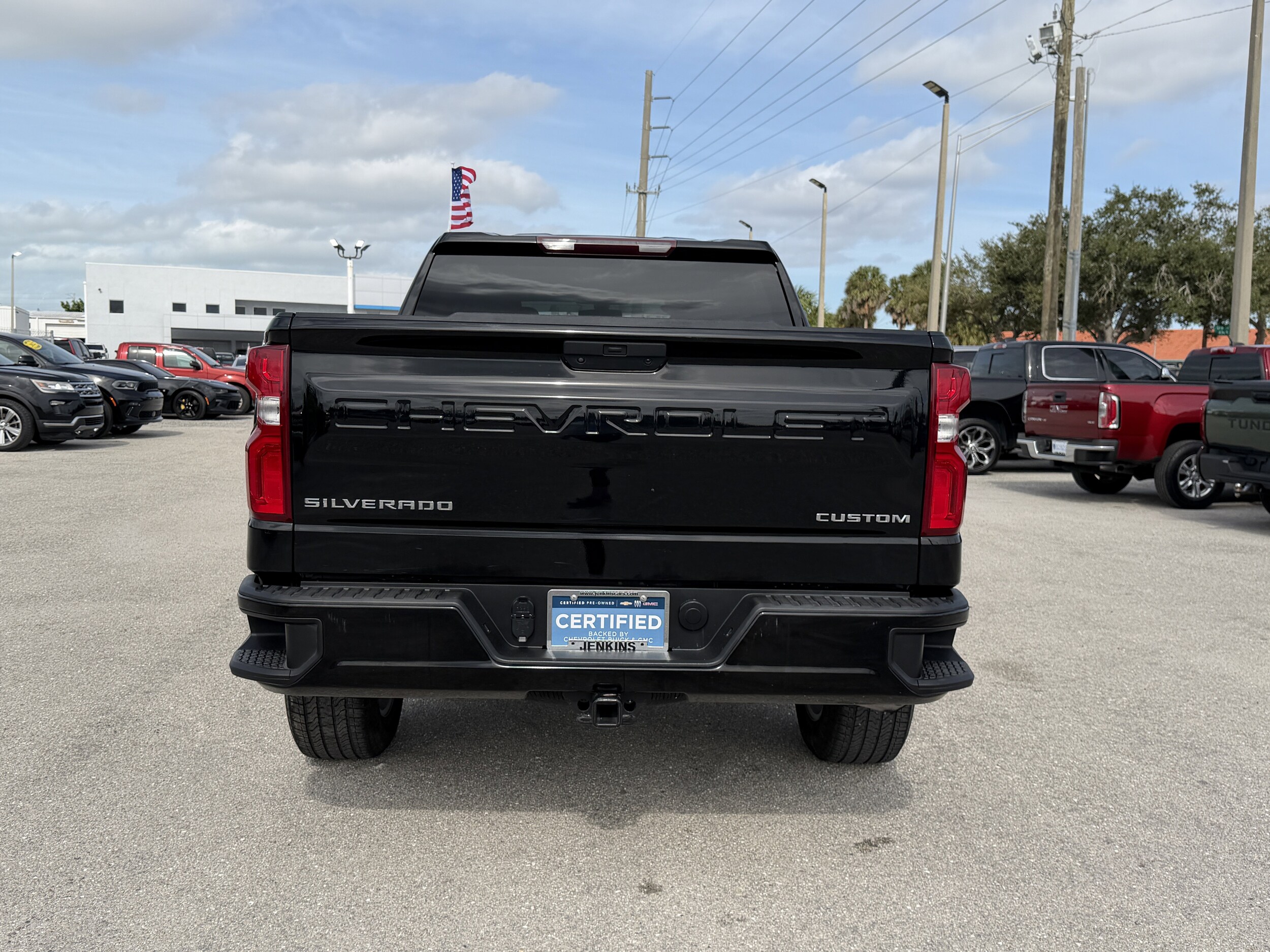 2021 Chevrolet Silverado 1500 Custom photo 4