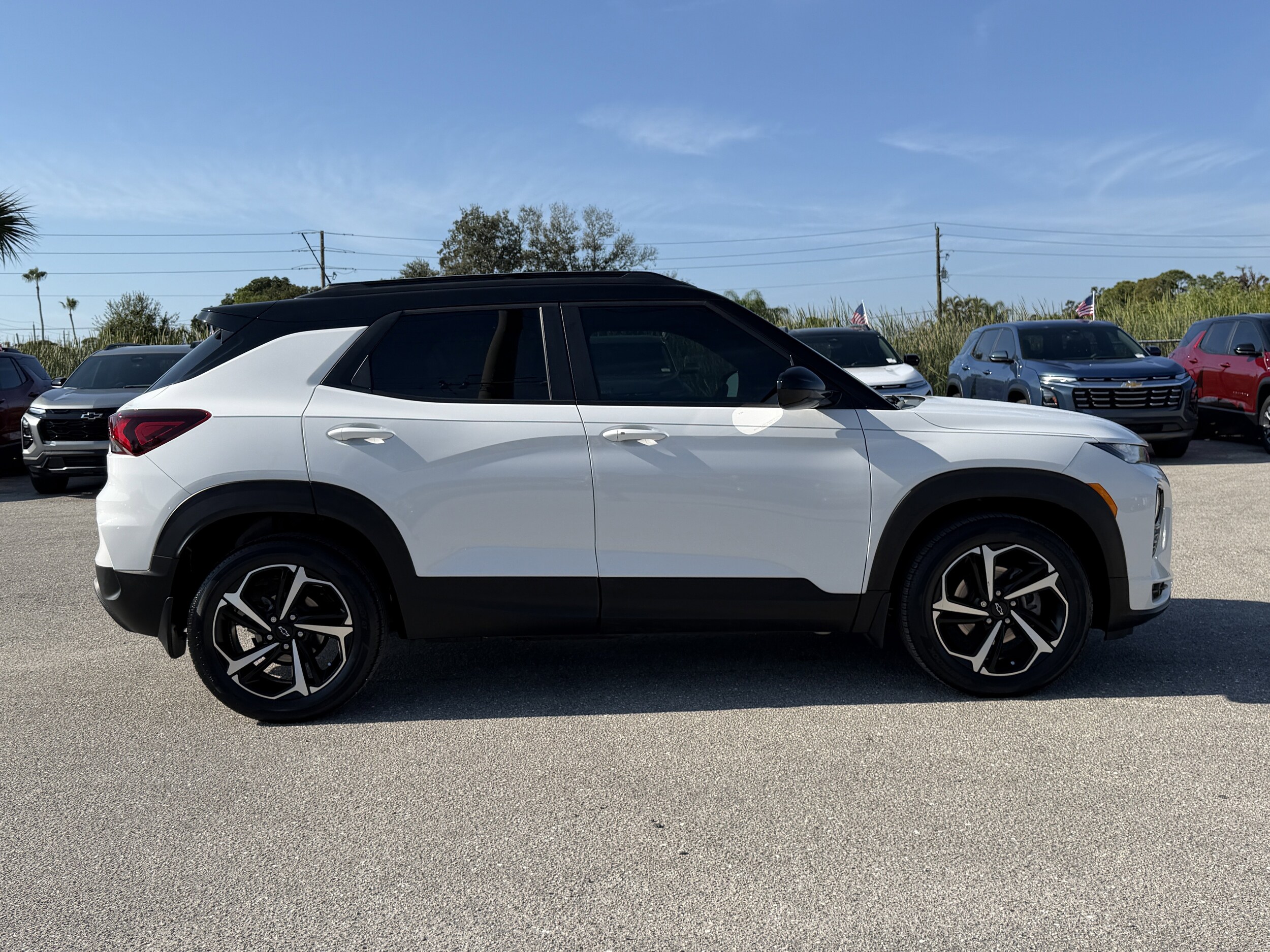 2023 Chevrolet Trailblazer RS photo 3