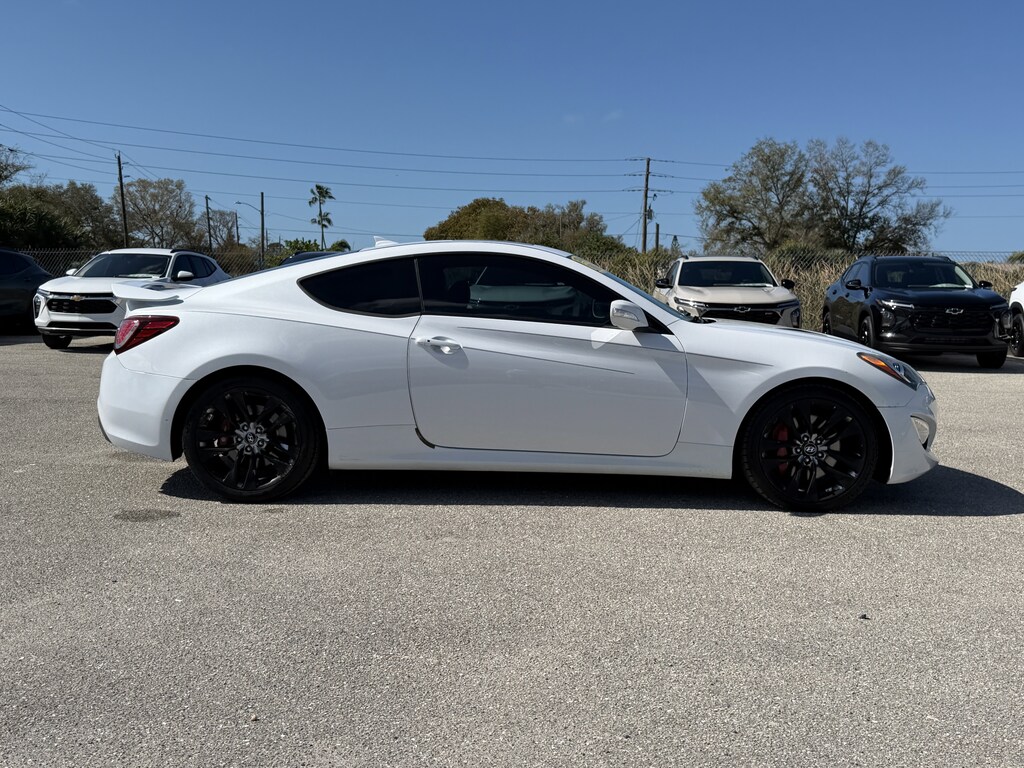Used 2016 Hyundai Genesis Coupe 3.8 Ultimate w/Black Seats Coupe