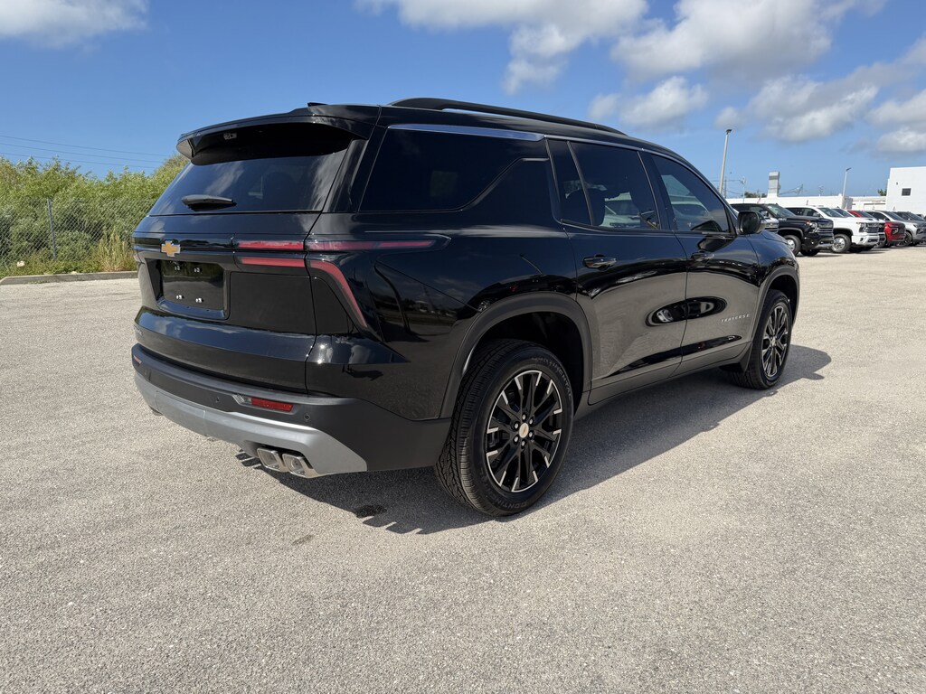 New 2026 Chevrolet Traverse LT SUV