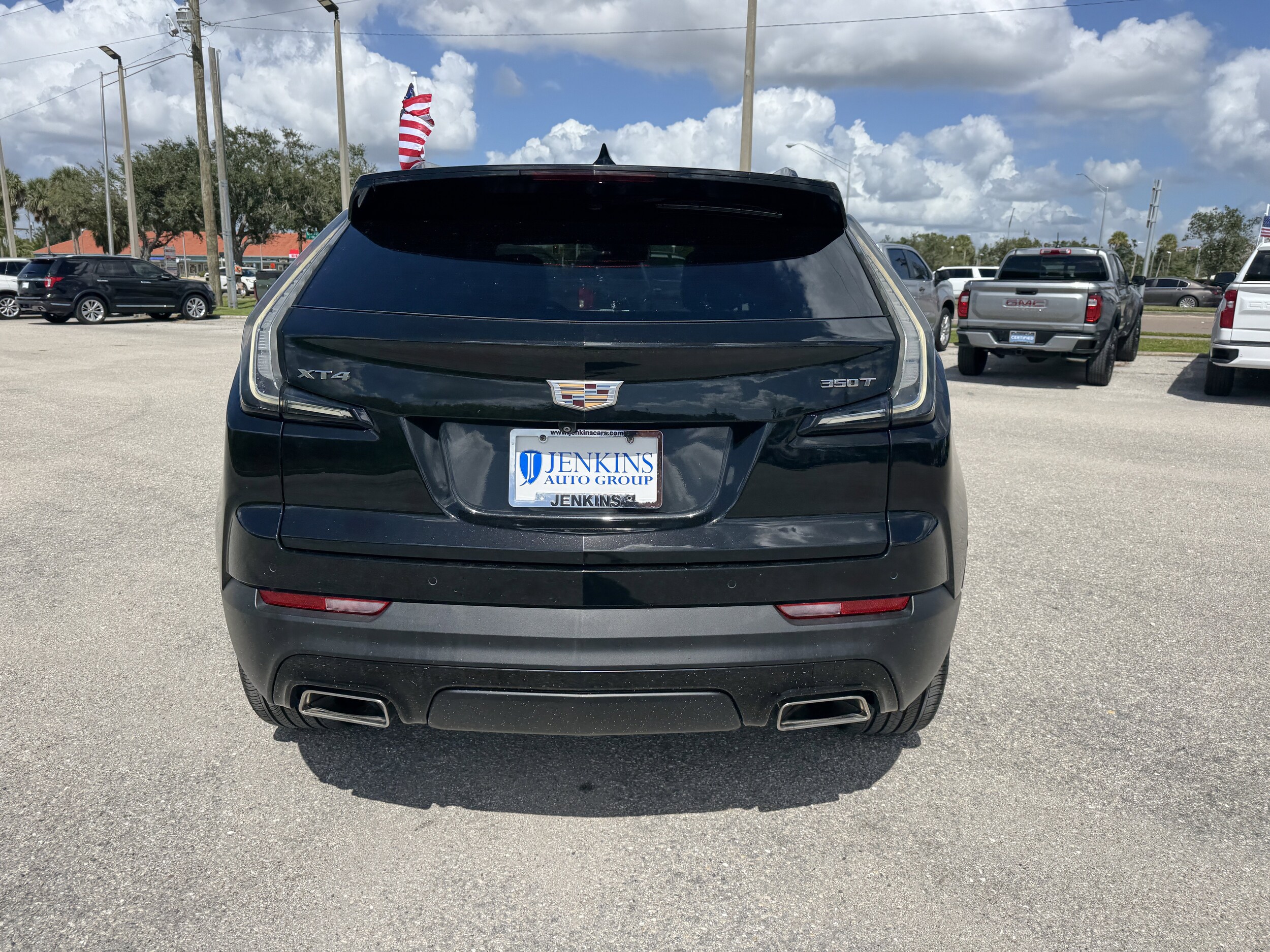 2020 Cadillac XT4 Sport photo 3
