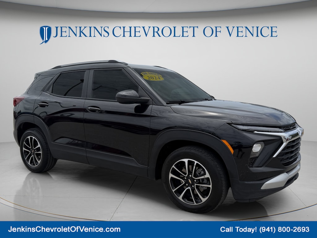 Used 2024 Chevrolet Trailblazer LT SUV