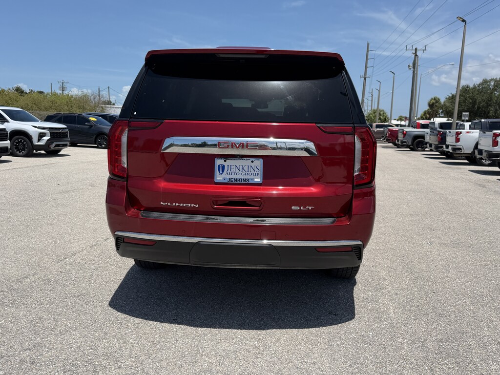 Used 2024 GMC Yukon XL SLT SUV