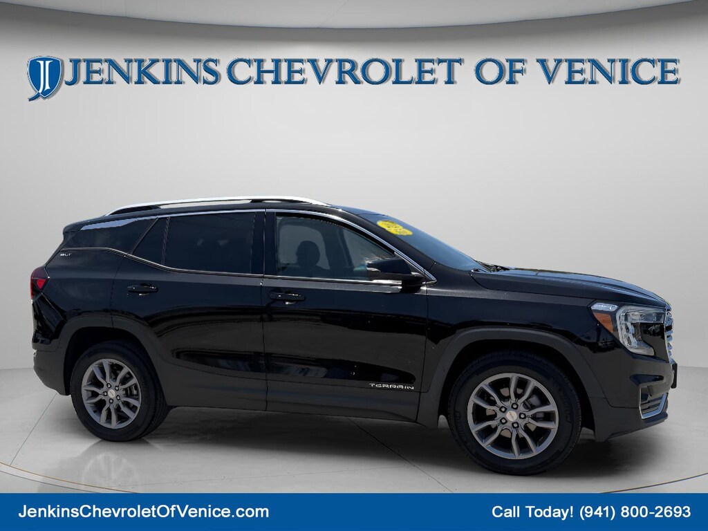 Used 2023 GMC Terrain SLT SUV