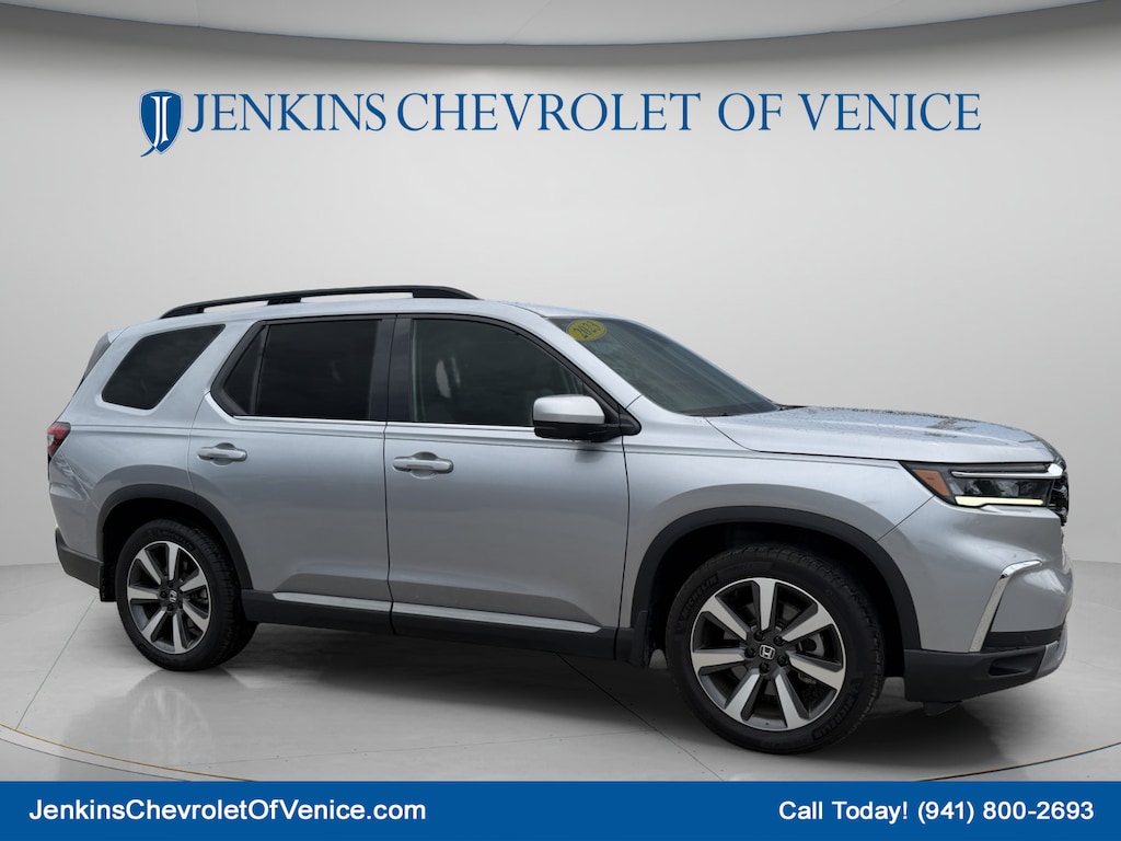 Used 2023 Honda Pilot Touring SUV