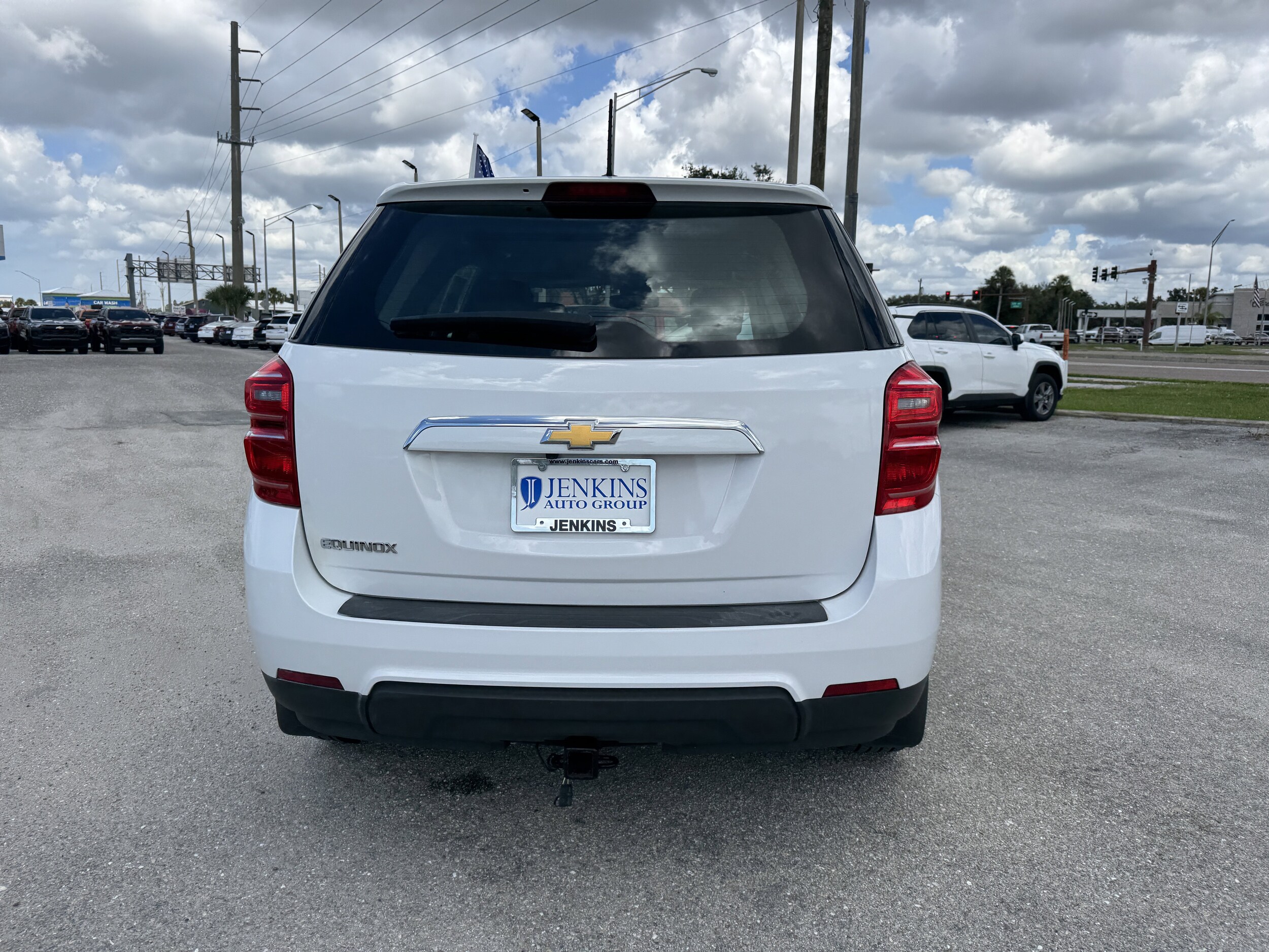 2017 Chevrolet Equinox LS photo 4