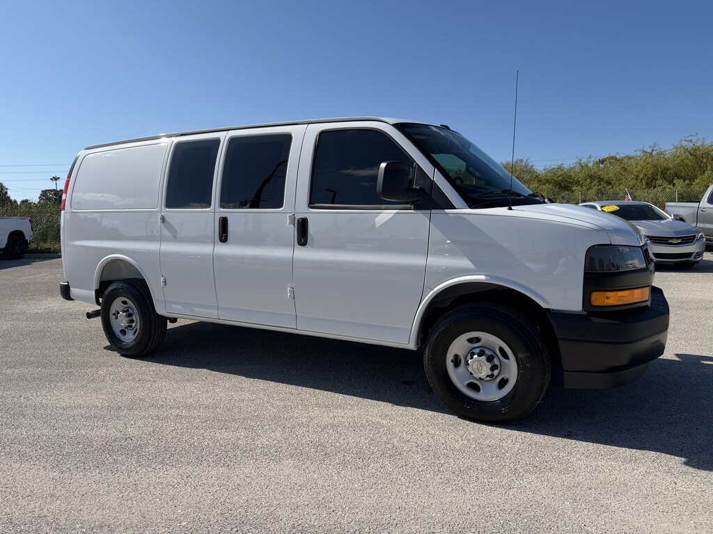 New 2025 Chevrolet Express Cargo 2500 Work Van Van Cargo Van