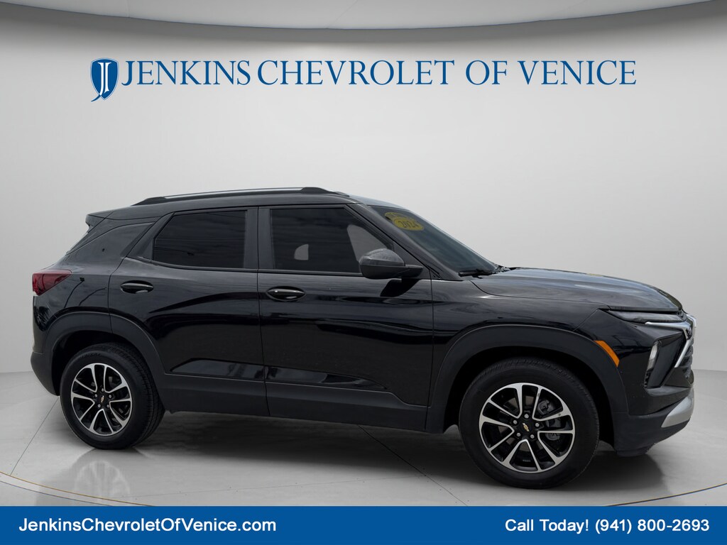 Used 2024 Chevrolet Trailblazer LT SUV