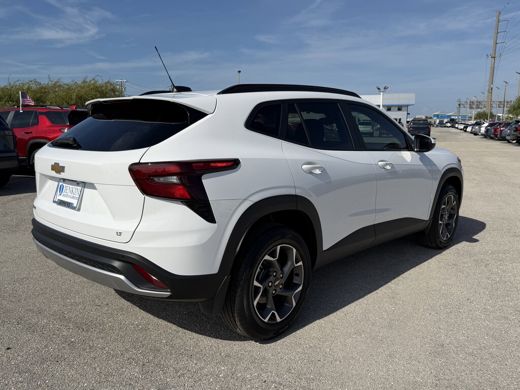 New 2026 Chevrolet Trax LT SUV