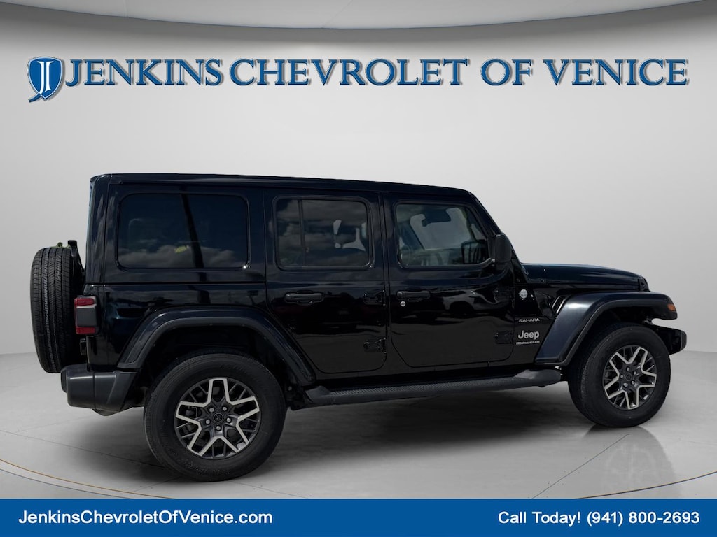 Used 2024 Jeep Wrangler Sahara SUV