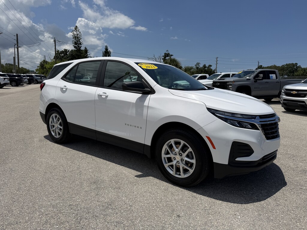 Used 2024 Chevrolet Equinox LS w/1LS SUV