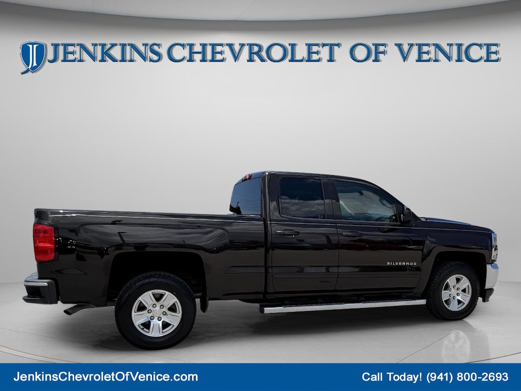 Used 2018 Chevrolet Silverado 1500 LT w/1LT Truck Double Cab