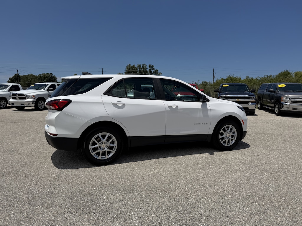 Used 2024 Chevrolet Equinox LS w/1LS SUV