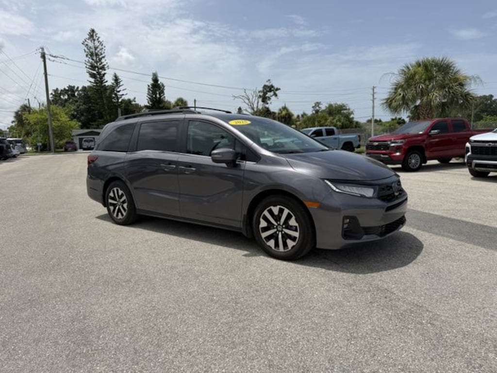 Used 2025 Honda Odyssey EX-L Van
