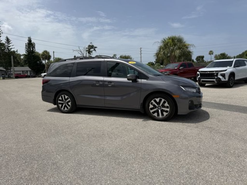 Used 2025 Honda Odyssey EX-L Van
