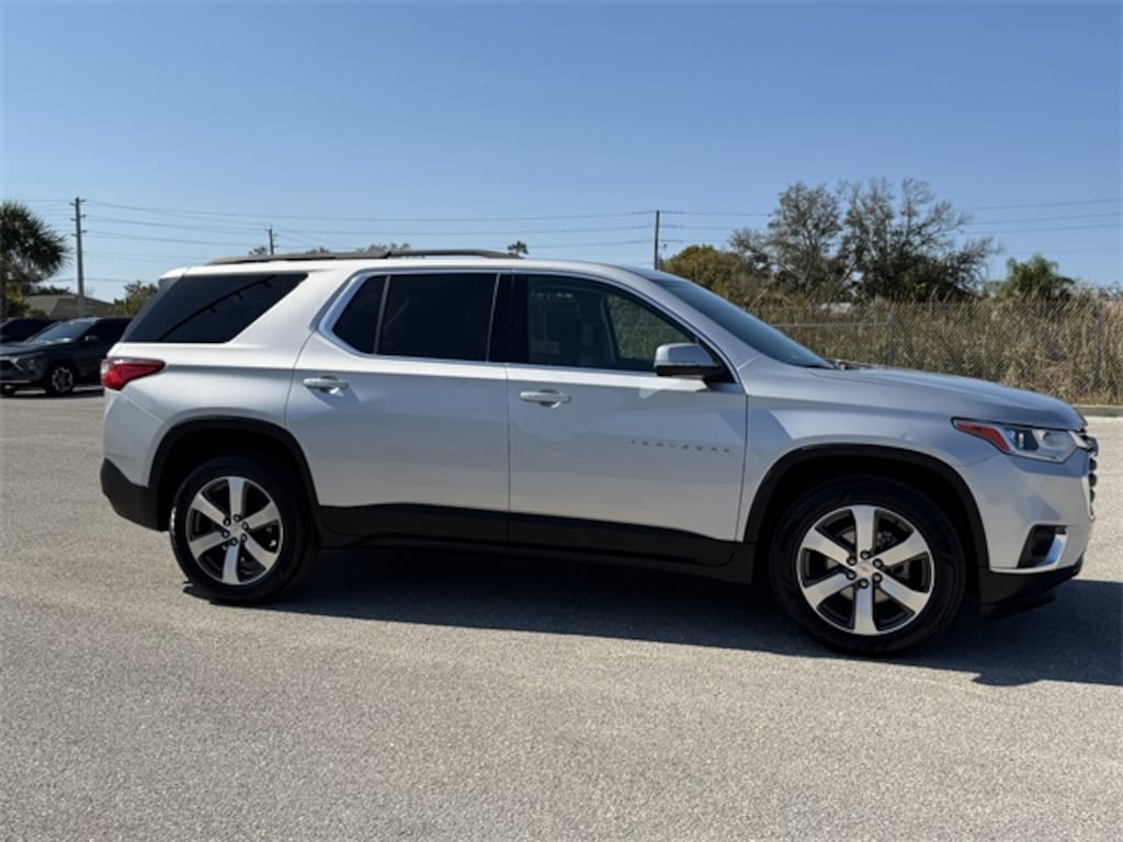 Certified 2021 Chevrolet Traverse LT Leather SUV