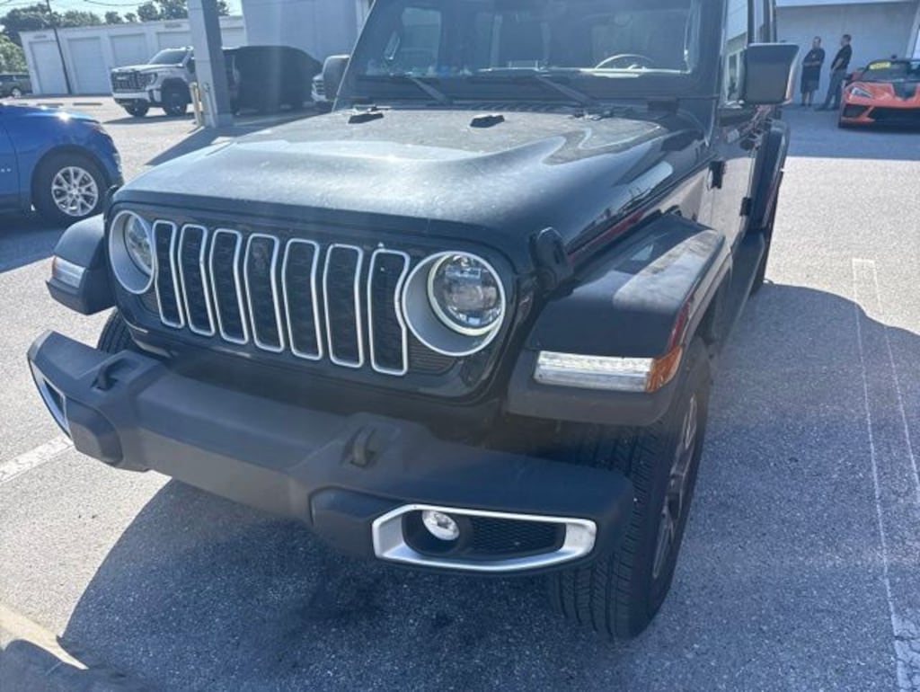 Used 2024 Jeep Wrangler Sahara SUV