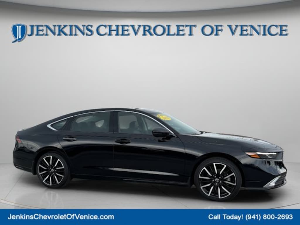 Used 2023 Honda Accord Hybrid Touring Sedan