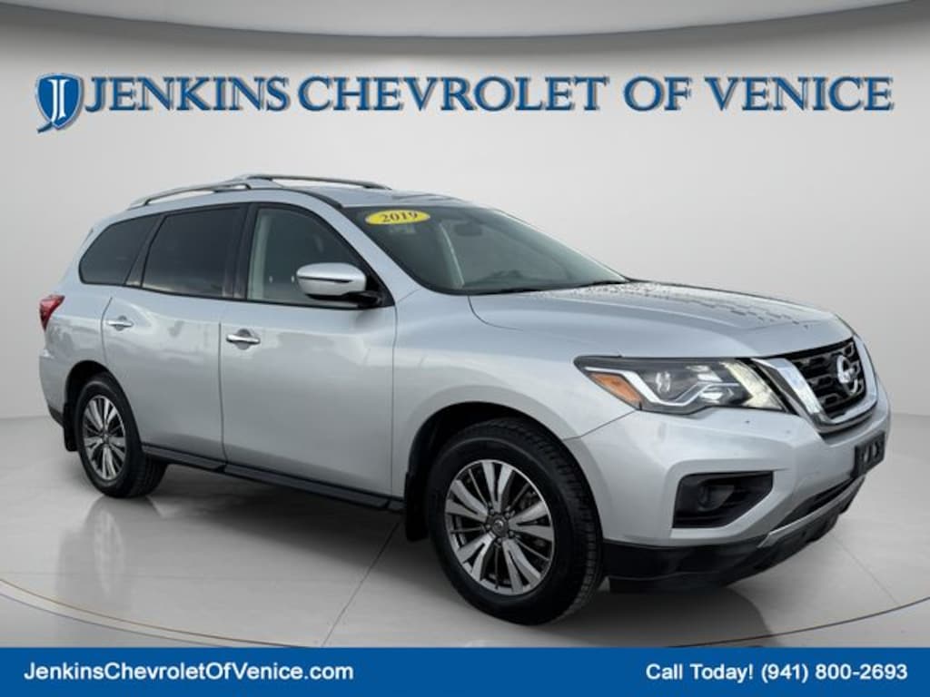 Used 2019 Nissan Pathfinder S SUV