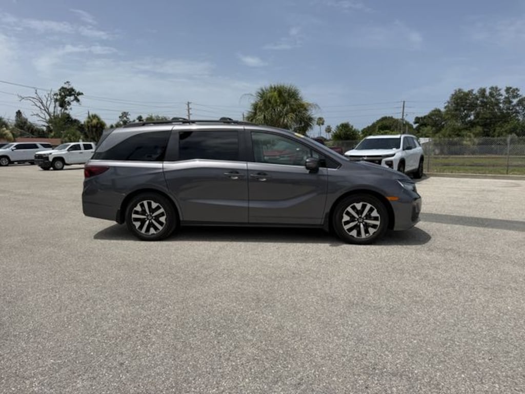 Used 2025 Honda Odyssey EX-L Van