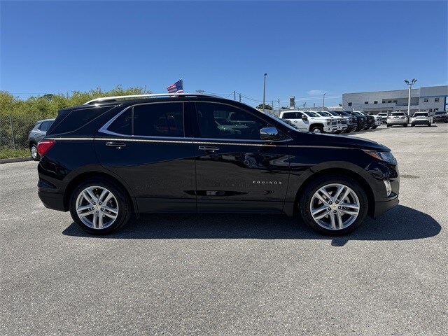 2020 Chevrolet Equinox Premier photo 3
