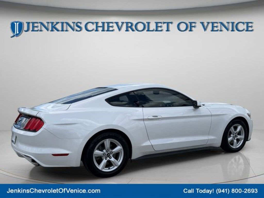 Used 2017 Ford Mustang V6 Coupe