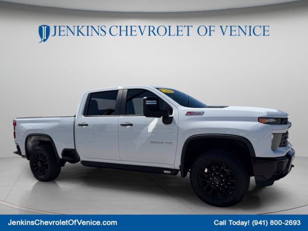 Used 2025 Chevrolet Silverado 2500 HD Custom Truck Crew Cab
