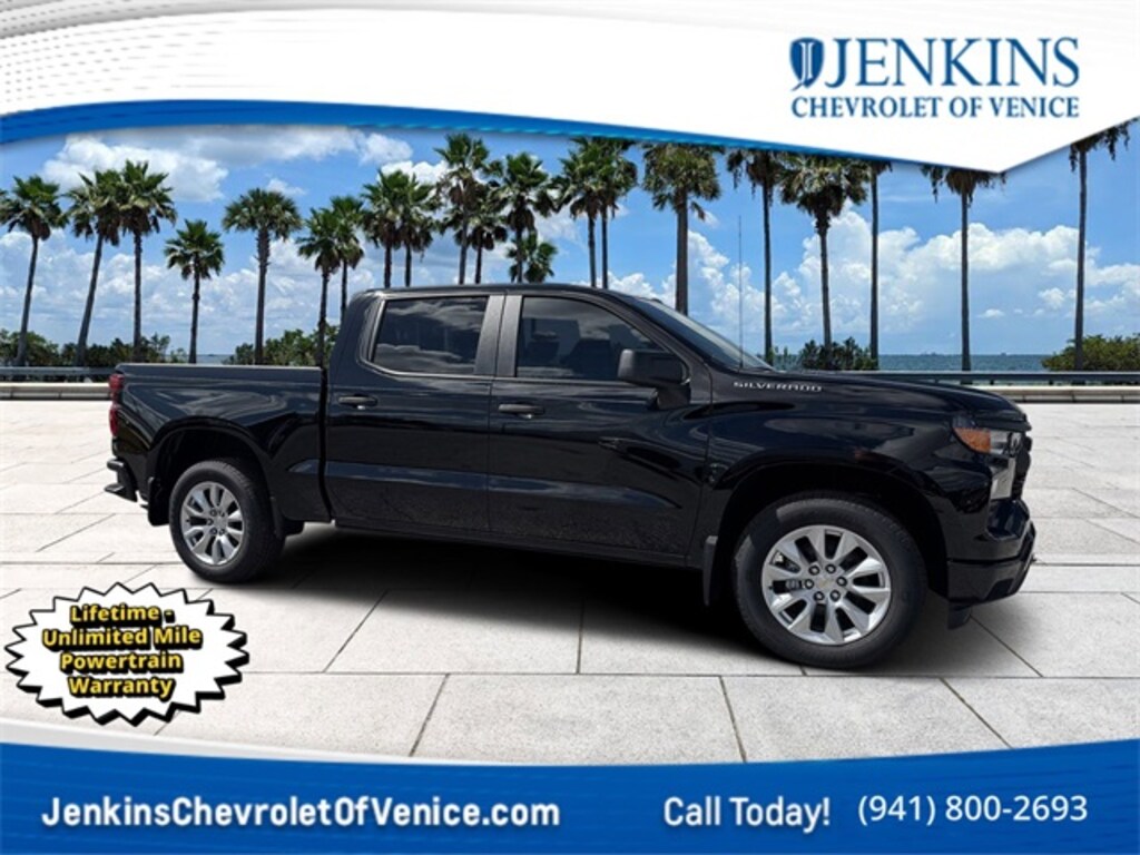 New 2025 Chevrolet Silverado 1500 Custom Truck Crew Cab