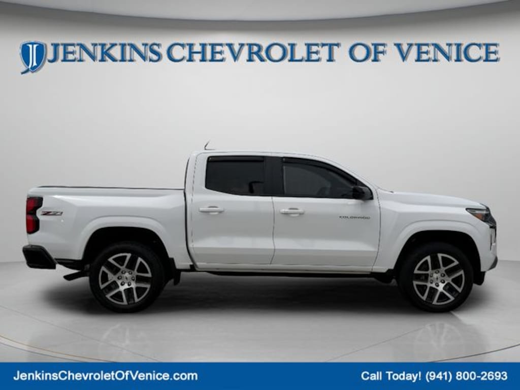 Used 2023 Chevrolet Colorado Z71 Truck Crew Cab
