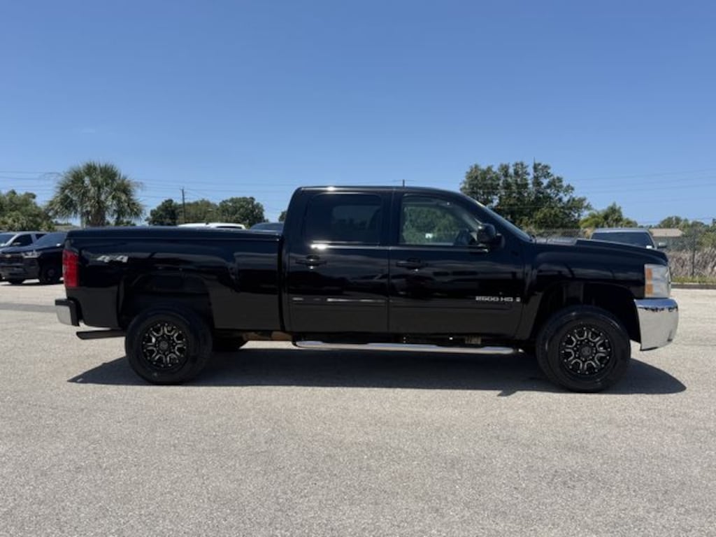 Used 2009 Chevrolet Silverado 2500HD Truck Crew Cab