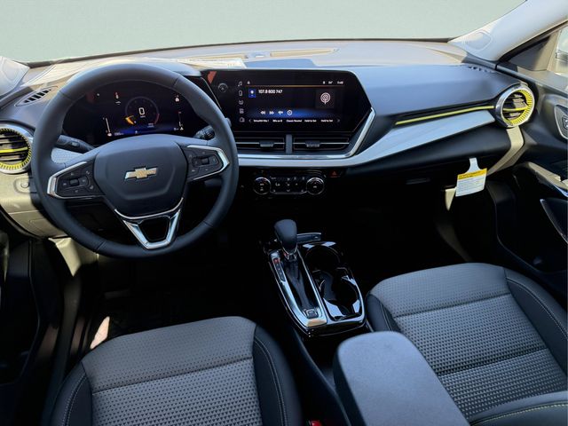 2026 Chevrolet Trax LT - Photo 16