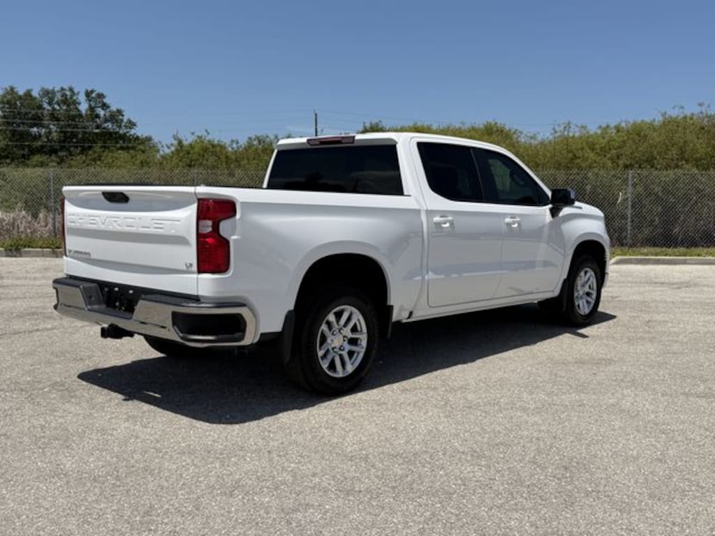 New 2026 Chevrolet Silverado 1500 LT w/1LT Truck Crew Cab