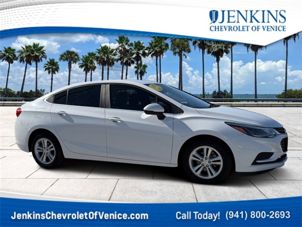 Used 2018 Chevrolet Cruze LT Auto Sedan