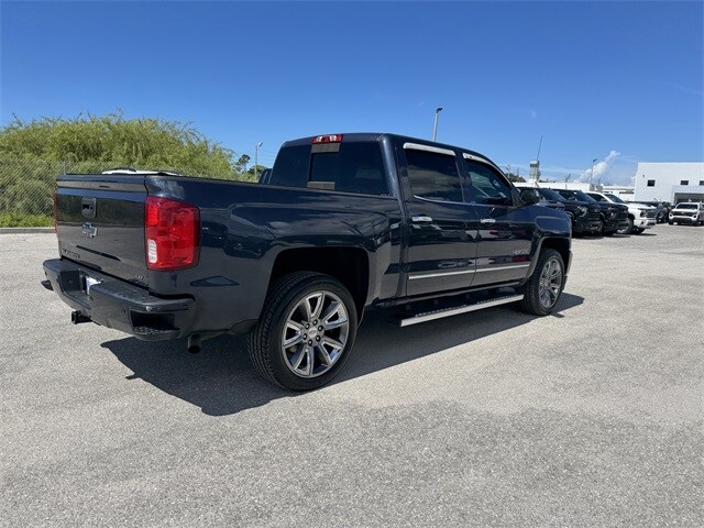 2018 Chevrolet Silverado 1500 LTZ photo 4