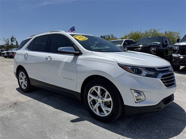 2018 Chevrolet Equinox Premier photo 2