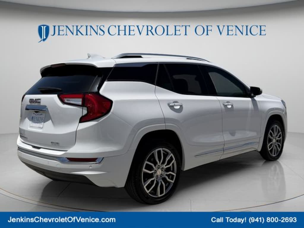 Used 2023 GMC Terrain Denali SUV