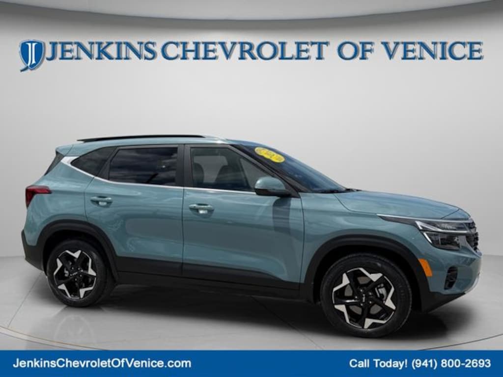 Used 2025 Kia Seltos EX SUV
